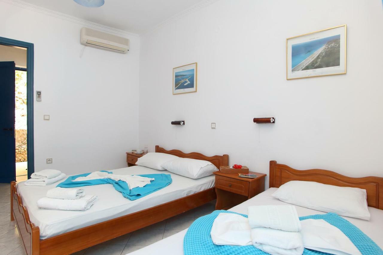 Theocharis Bros - Studios Apartments Áyios Nikítas 외부 사진